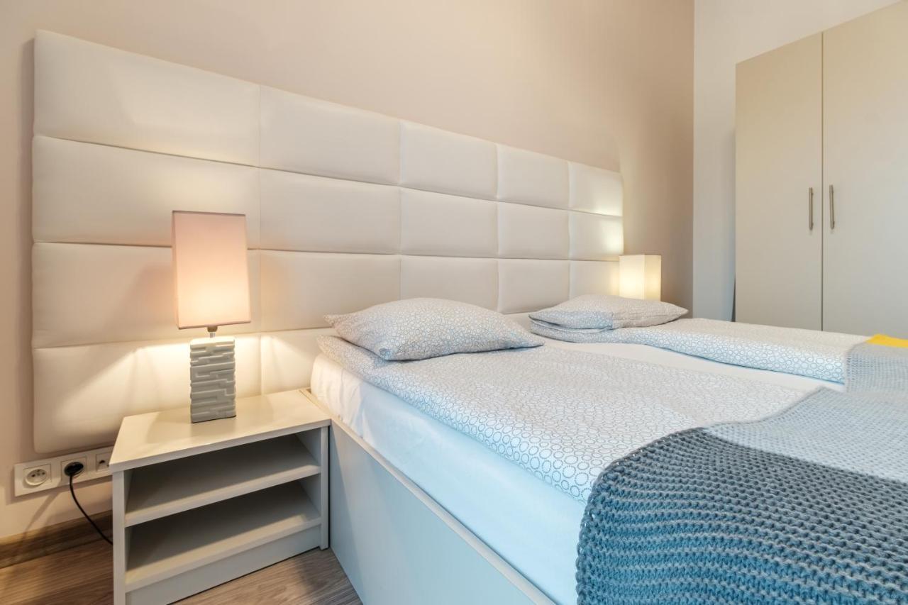Warsaw Inside Apartments Экстерьер фото
